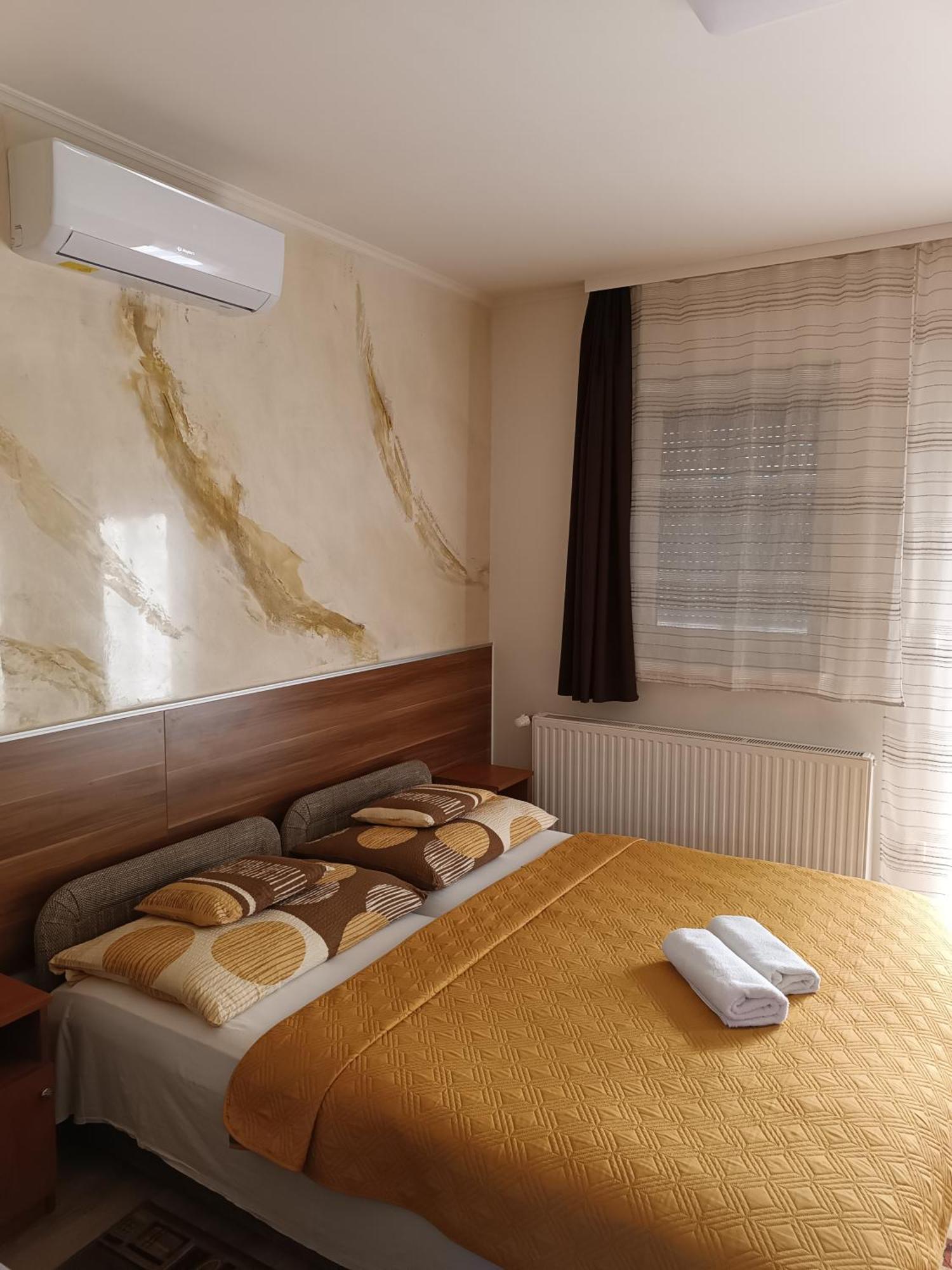Boglarka Vendeghaz Apartment Mosonmagyarovar Luaran gambar